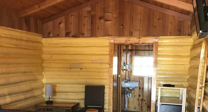 Ashton Cabin Rentals Cabin #5 Log Cabin